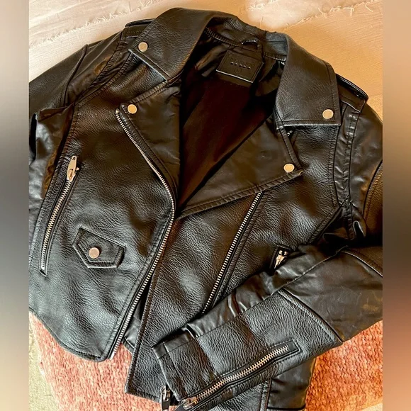 BlankNYC FAUX LEATHER Jacket with silver hardware size L - Picture 2 of 9